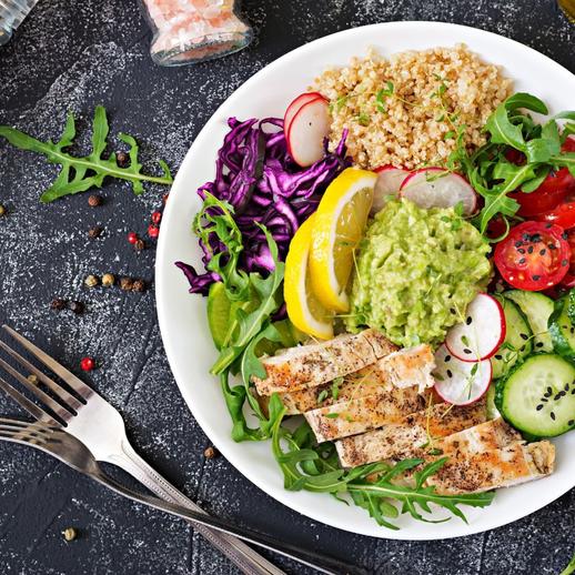Spicy Lemon Chicken With Herbed Quinoa